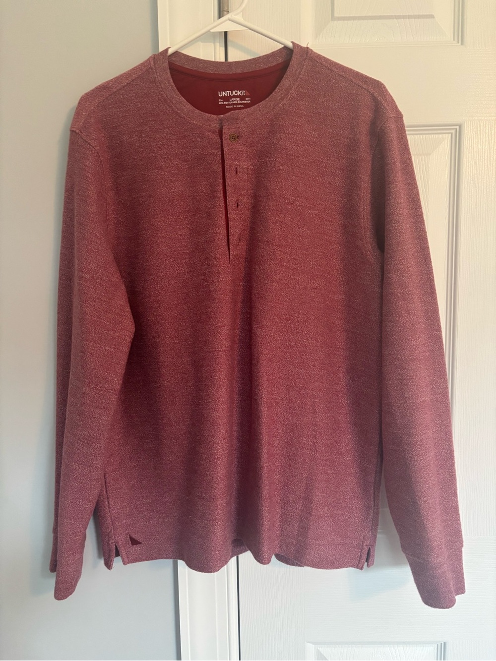 UNTUCKit Men’s Long-Sleeve Henley - brand new without tags